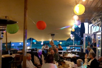 Terras-gedekte-tafels